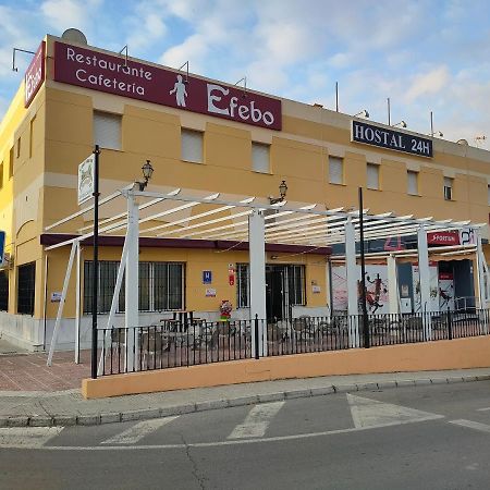 Hostal Efebo 24H Antequera Buitenkant foto